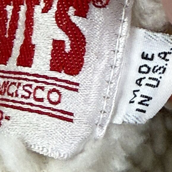 Vintage 80s Levis Sherpa Lined Denim Trucker Jacket Men 40R USA Jean Patches - Picture 14 of 16